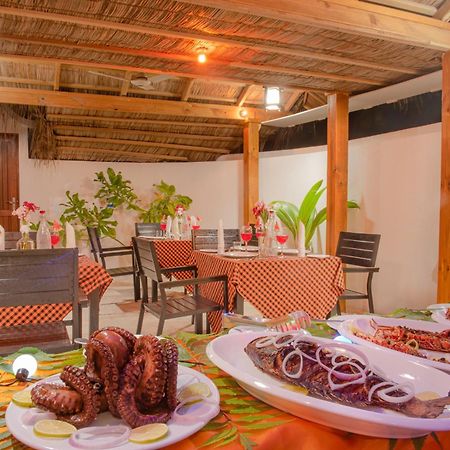 Ocean Lilly Inn Hangnaameedhoo Esterno foto