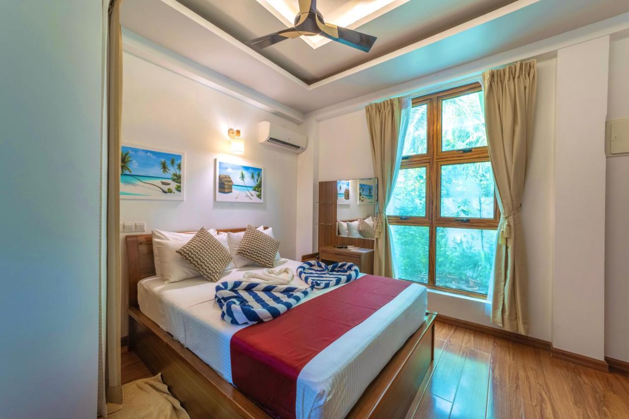 Ocean Lilly Inn Hangnaameedhoo Esterno foto