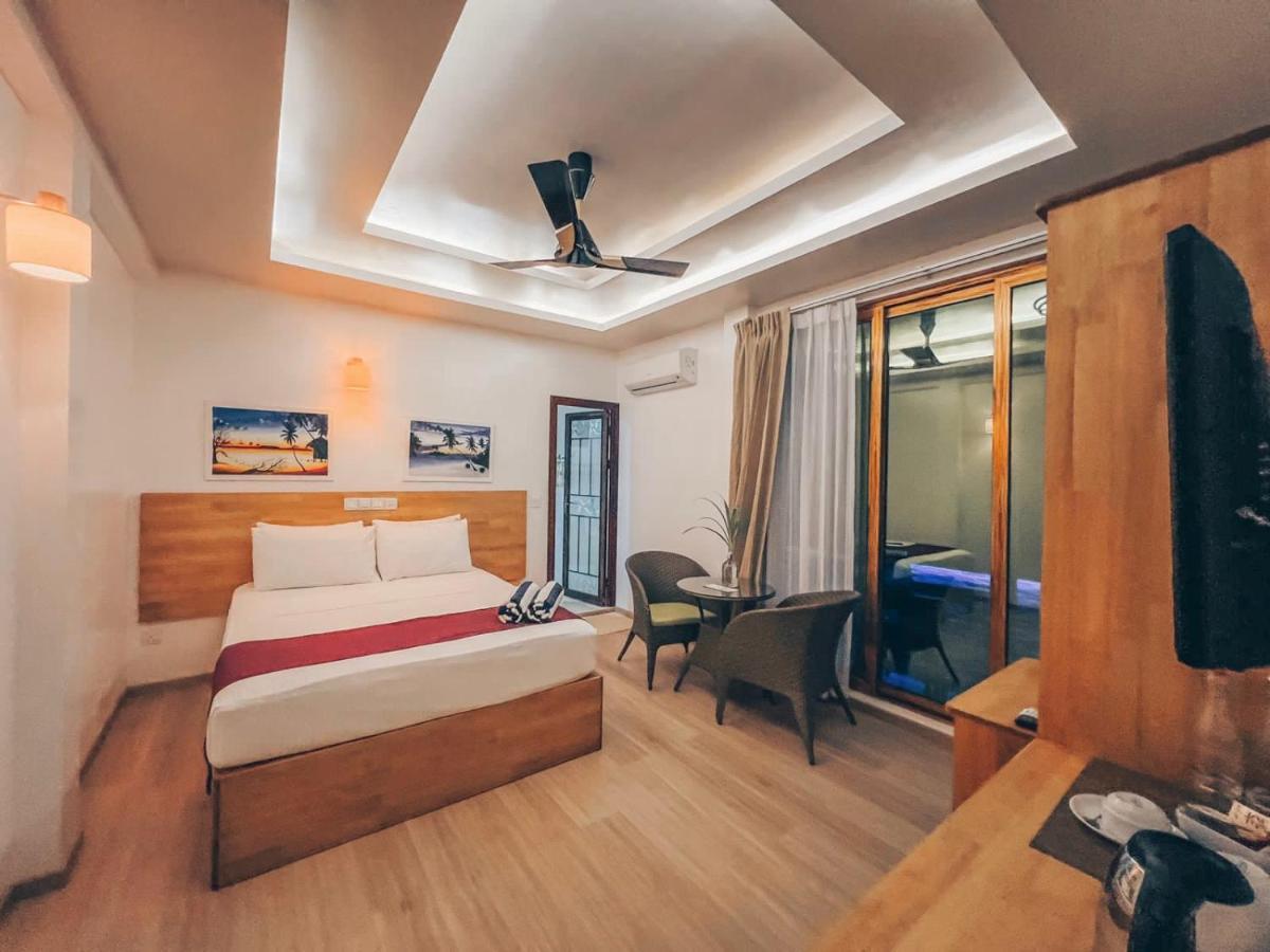 Ocean Lilly Inn Hangnaameedhoo Esterno foto