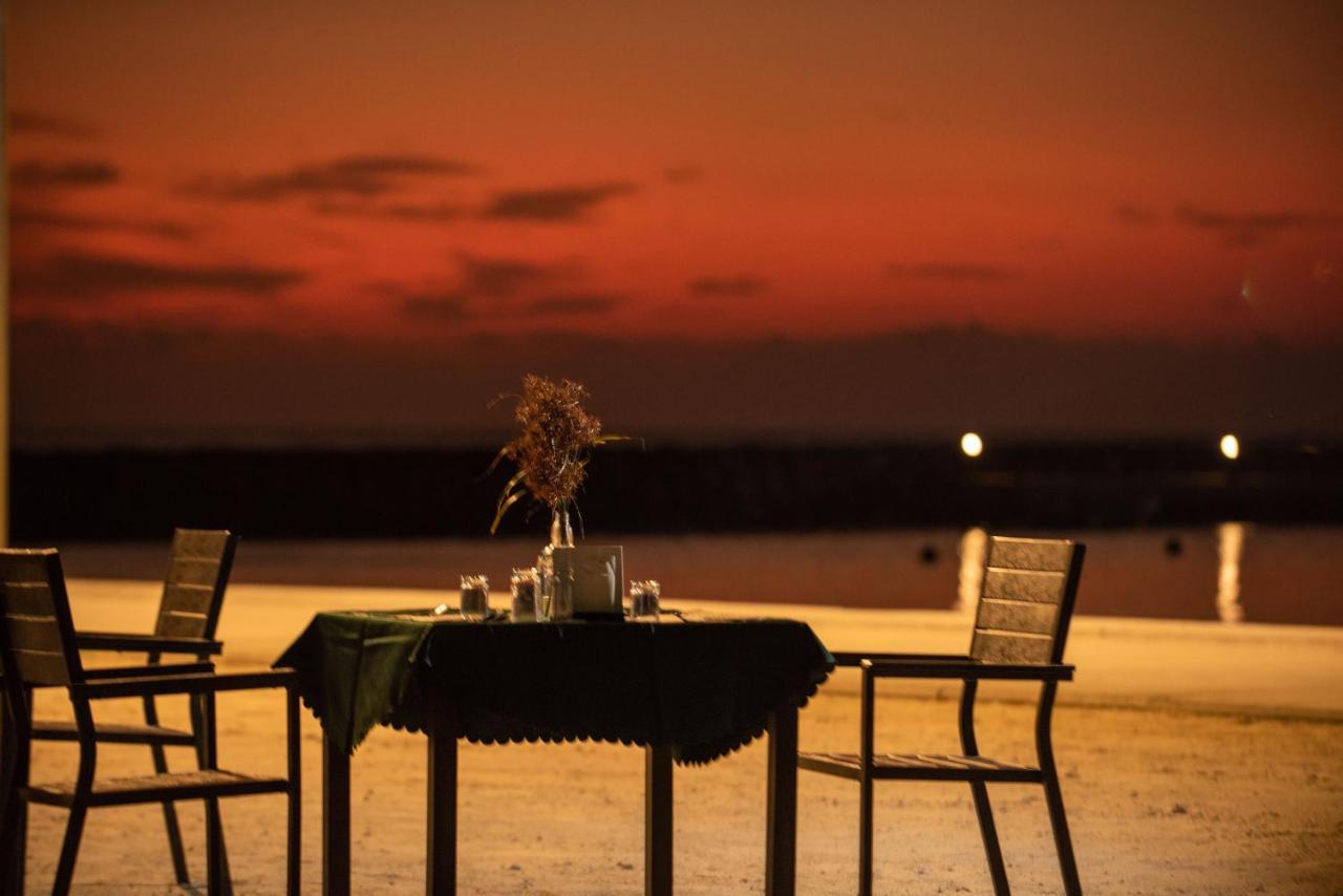 Ocean Lilly Inn Hangnaameedhoo Esterno foto